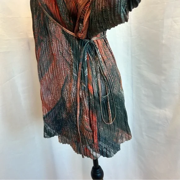 Zara multicolored abstract print pleated kimono sleeve wrap blouse top M NWOT - Picture 5 of 16